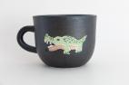 コーヒーカップ 黒 ワニ