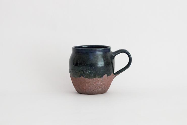 瑠璃釉掛分マグカップ