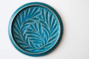 しのぎ丸プレート フラット 6寸 青 A