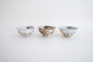 粉引 さかずき 線彫