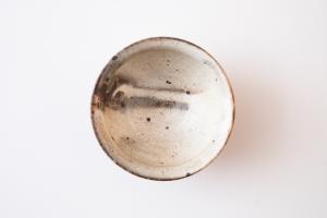 キナリ さかずき 線彫