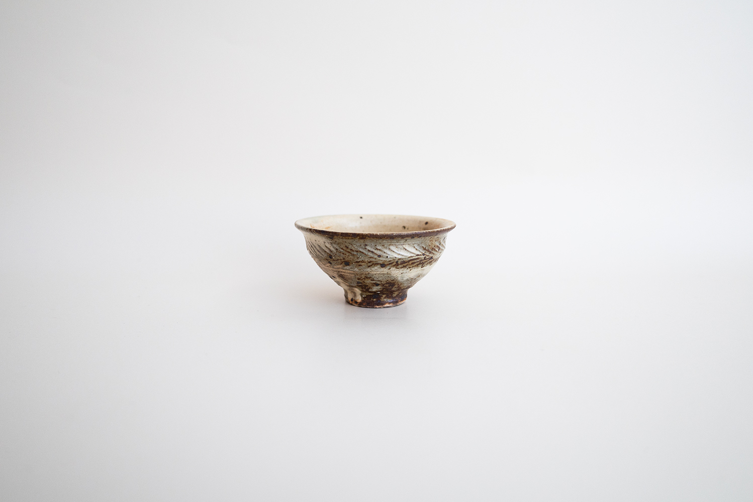 キナリ さかずき リーフ