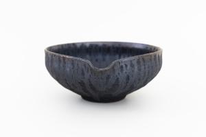 片口小鉢 黒銀流線紋