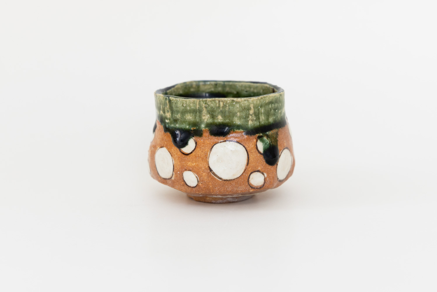 織部 ぐい呑 (木箱付) A