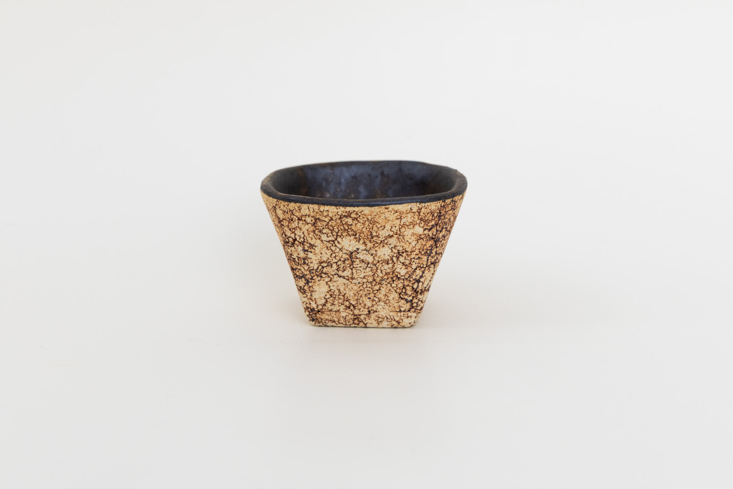 筒小屋 ONLINE STORE Toshoo | 陶器のネットショップ / 中川 雅佳