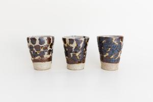 立ちぐい呑み 鉄絵 B