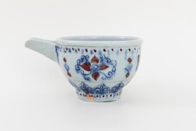 紅安南 片口注器 A