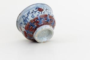 紅安南 ぐい呑み(木箱付)