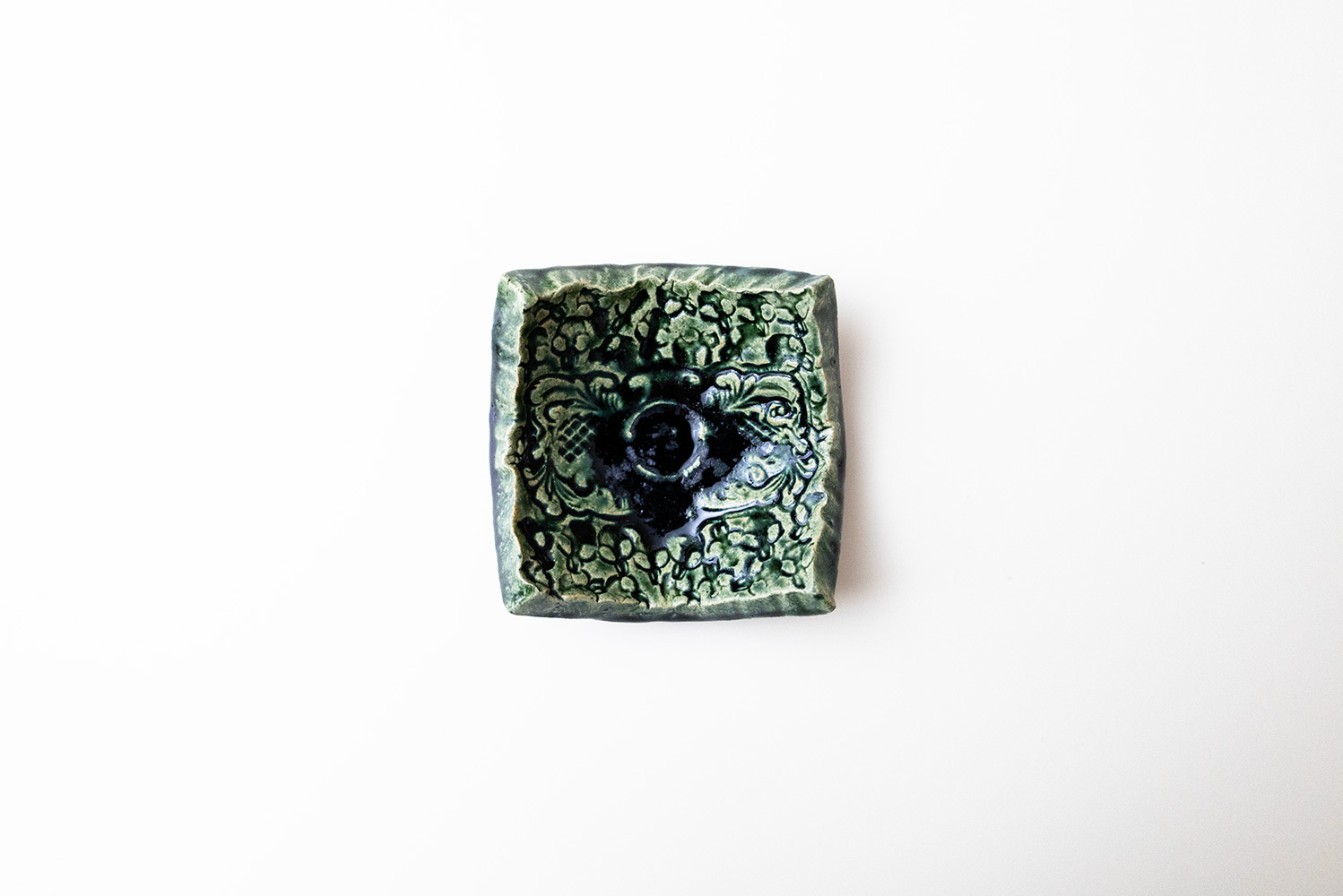 織部 陽刻四方皿 中C