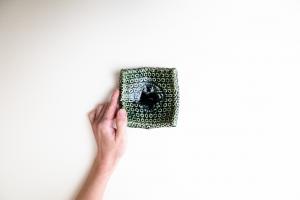 織部 陽刻四方皿 中E