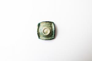 織部 陽刻四方皿 小A