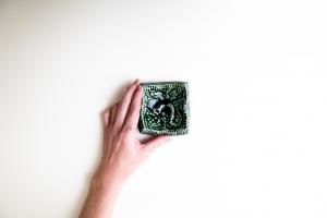 織部 陽刻四方皿 小A