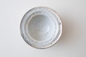 青灰 リーフリムボウル 豆