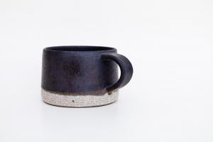 マグカップ 線彫ツートン