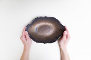 金釉　楕円洋深皿