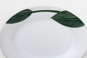 バナナの葉オーバルリム皿 M