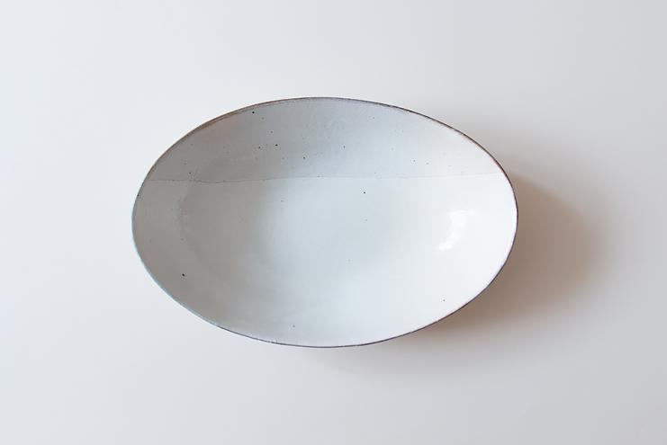 荒鉄線だ円深鉢 大