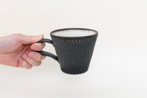 しのぎマグ切立 黒