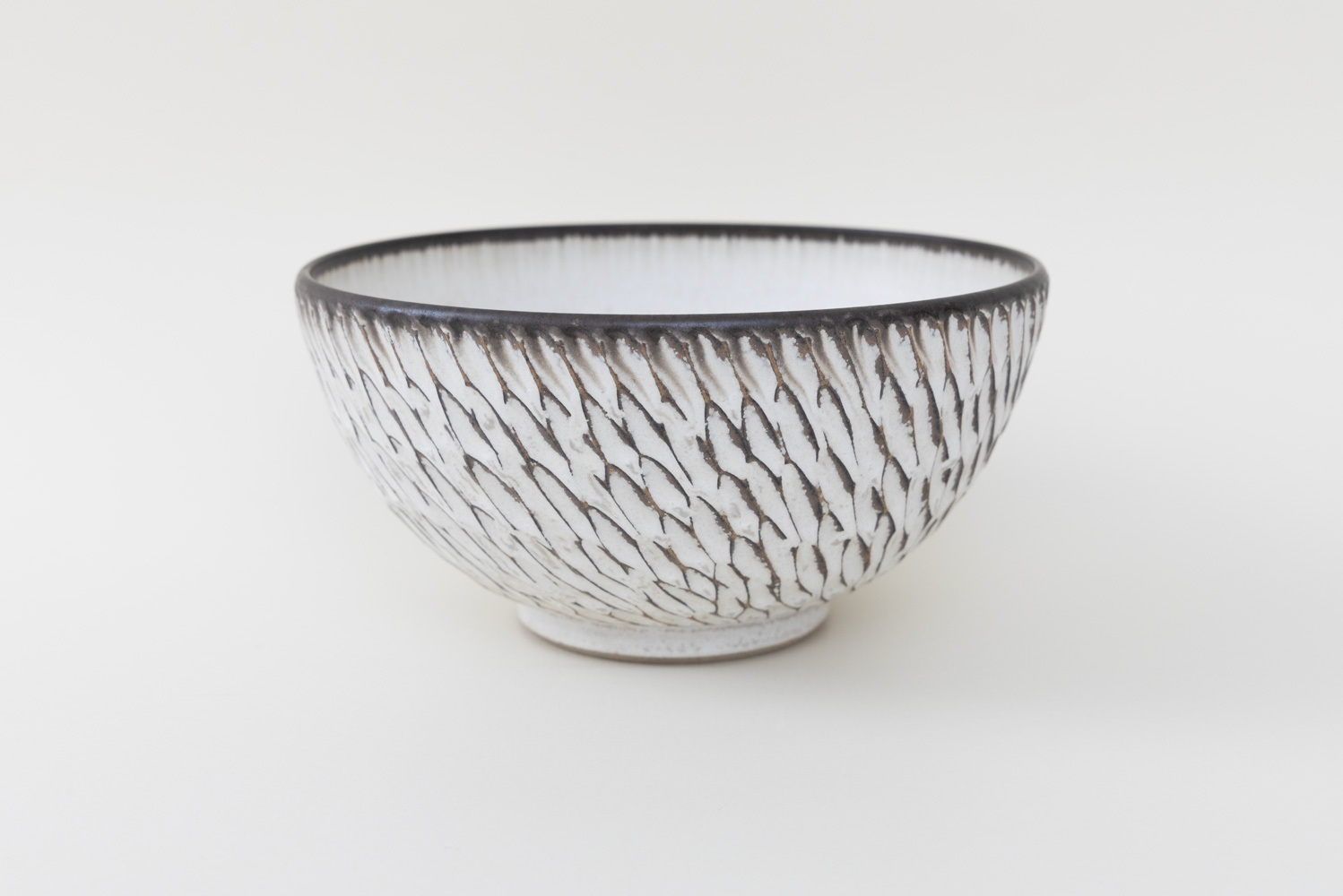 しのぎ丸飯碗 特大 白