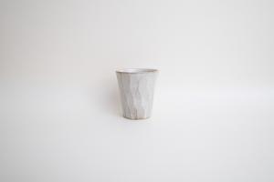 面取り湯呑み 白