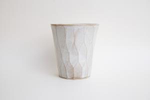 面取り湯呑み 白