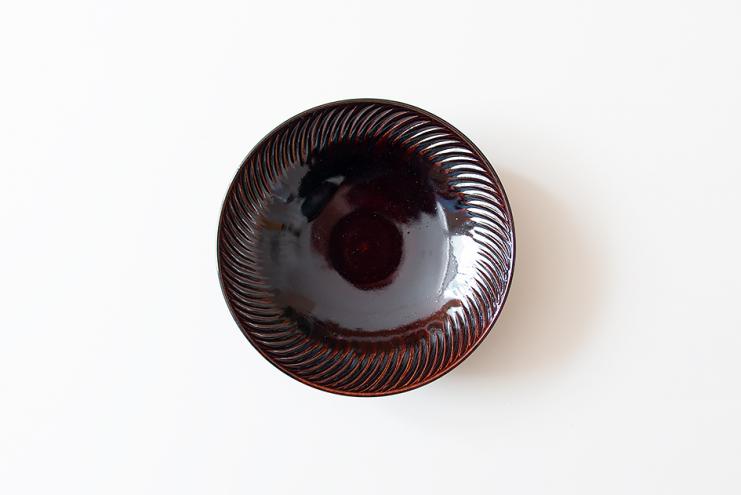 飴釉しのぎ6寸鉢