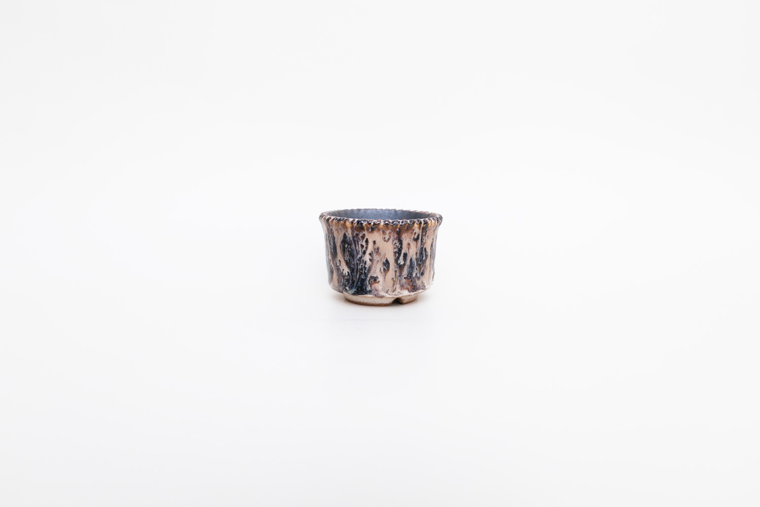 黒流 植木鉢 102C