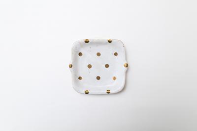 粉引金彩 耳付き四角皿 ドット