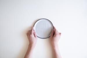 ひびわれケーキ皿Φ150