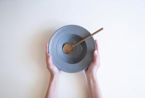 グレー釉リムボウル 大