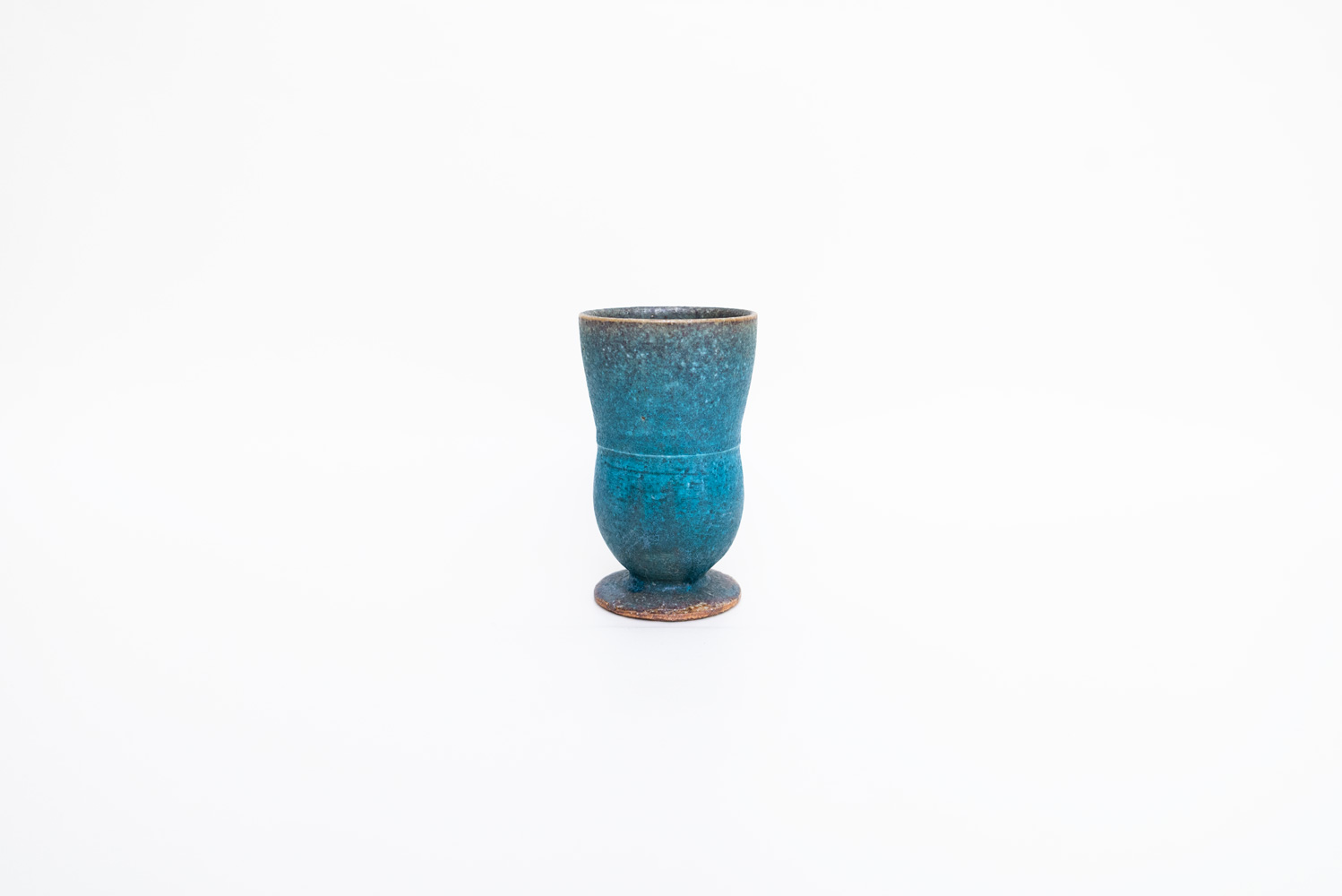 ティーカップ 青 B