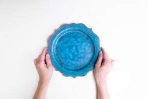 8トンガリ リム皿 L 青