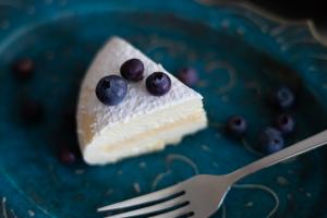 6トンガリオーバル皿 M イッチン 青B