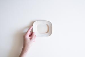 粉引長方リム豆皿