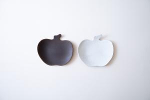 錆釉りんご皿 大