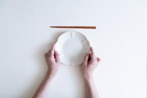 鉄散輪花浅鉢 小