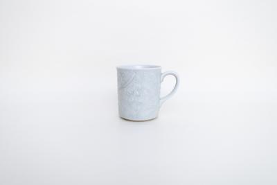 灰青釉 花七宝 マグカップ