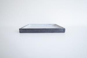 ひびわれリバーシブル角盛皿 200×200