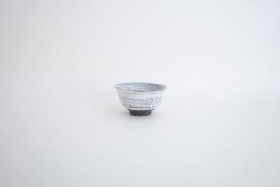 三島盃 B (木箱付)