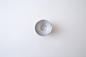 三島盃 B (木箱付)