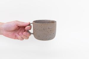 マグカップ　雲母　グレー