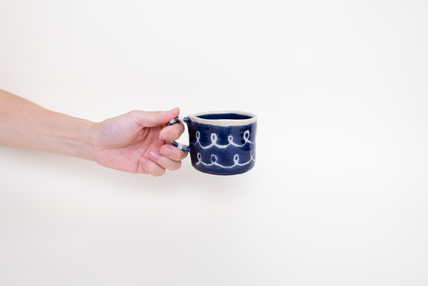 筒小屋 ONLINE STORE Toshoo | 陶器のネットショップ / 青色マグカップ