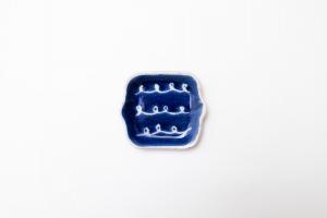 青色 耳付き四角皿 小 グルグル