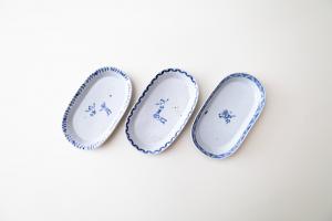 楕円小皿 プロレス(コブラツイスト)