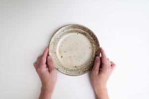 キナリ三島菓子皿 6寸