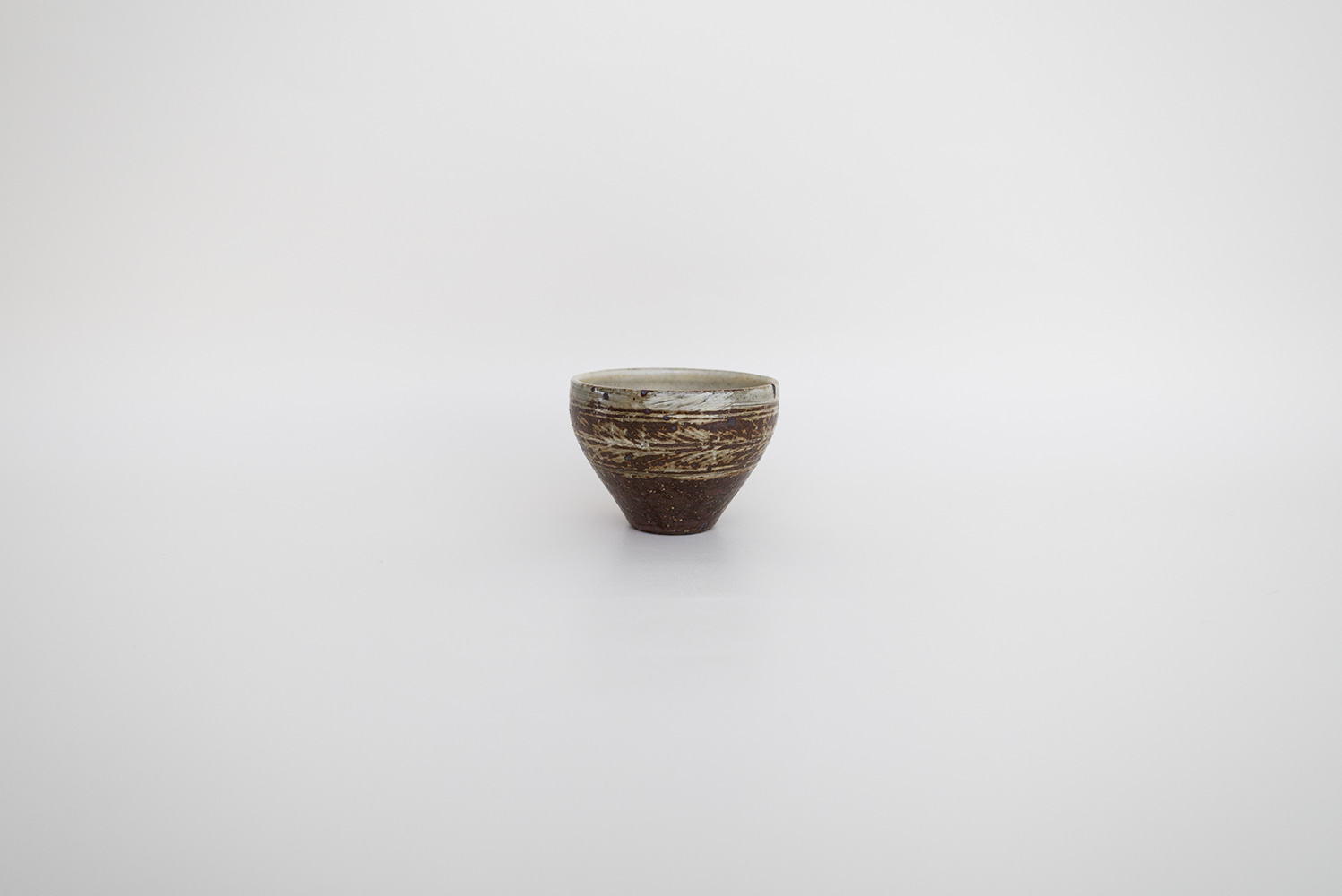 キナリ茶杯 三島