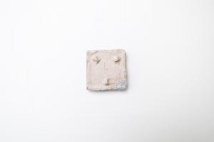 灰釉印刻板皿 小 B