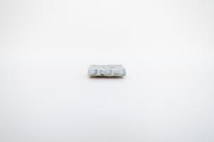 灰釉印刻板皿 小 C