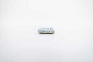 灰釉印刻板皿 小 D