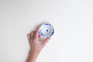 安南花紋リム豆鉢